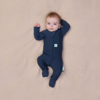 Newborn in ergoPouch Long Sleeve Romper 1.0 TOG Ink