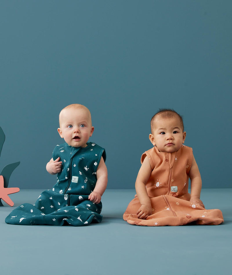 Two Infants wearing sleep-sack-0-2-tog-sunny and Honey Bees