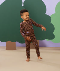 Kid playing in long-sleeve-pajamas-1-0-tog-picnic