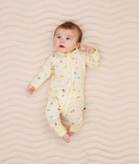 Newborn in ergoPouch Long Sleeve Romper 0.2 TOG Critters