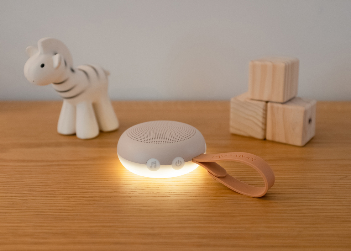 White noise machine with light on